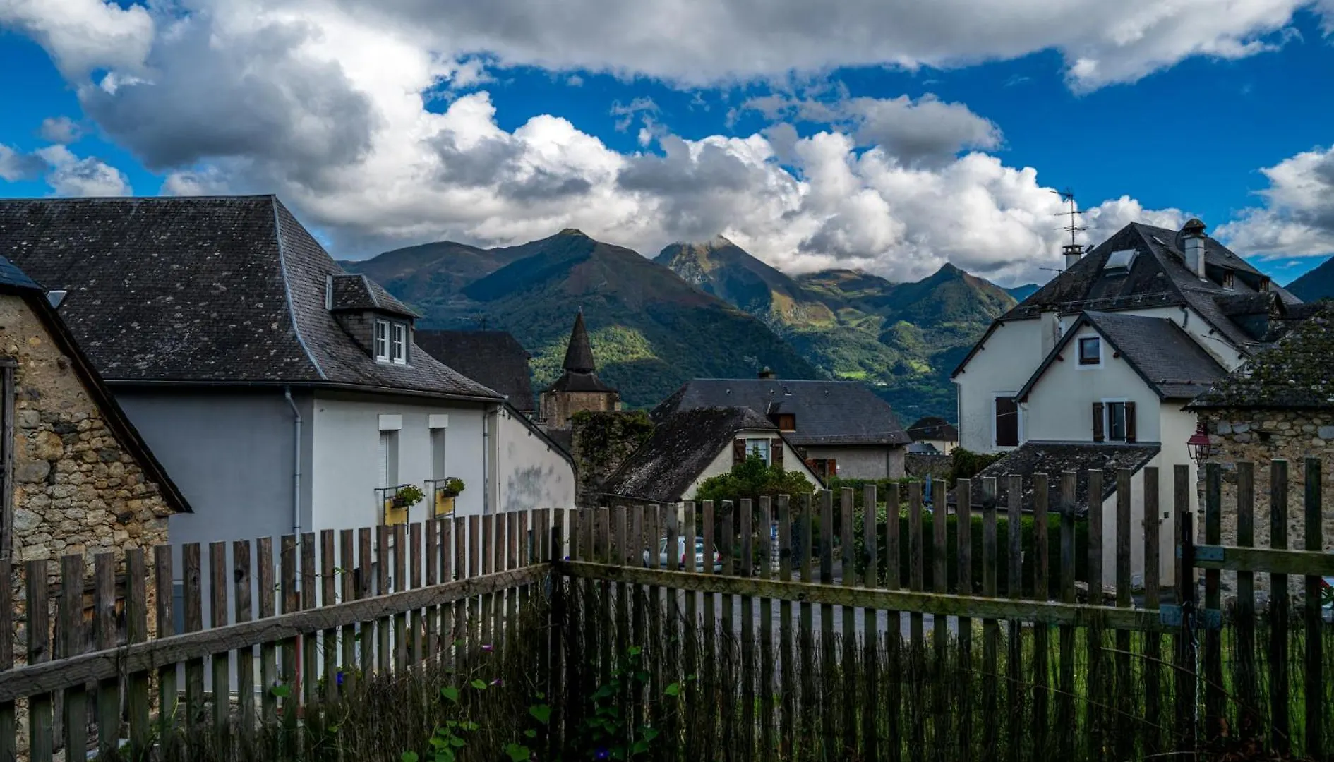 La Maison De Cyrielle Saint-Savin  0*, Saint-Savin (Hautes-Pyrenees)
